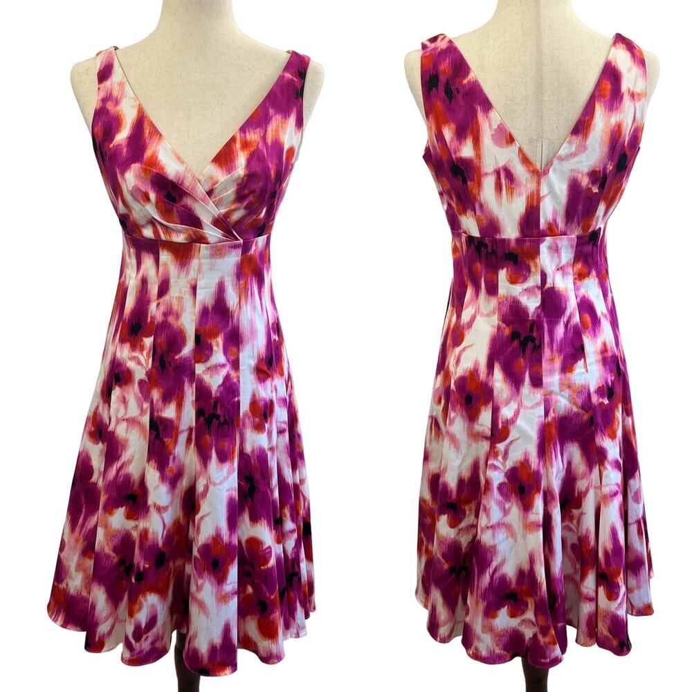 Chetta B Floral V-Neck Fit and Flare Dress Pink White Surplice Neck Size 6